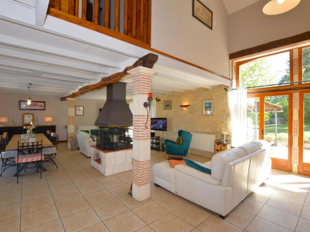 Charming Holiday Home With Pool Lavercantière Εξωτερικό φωτογραφία